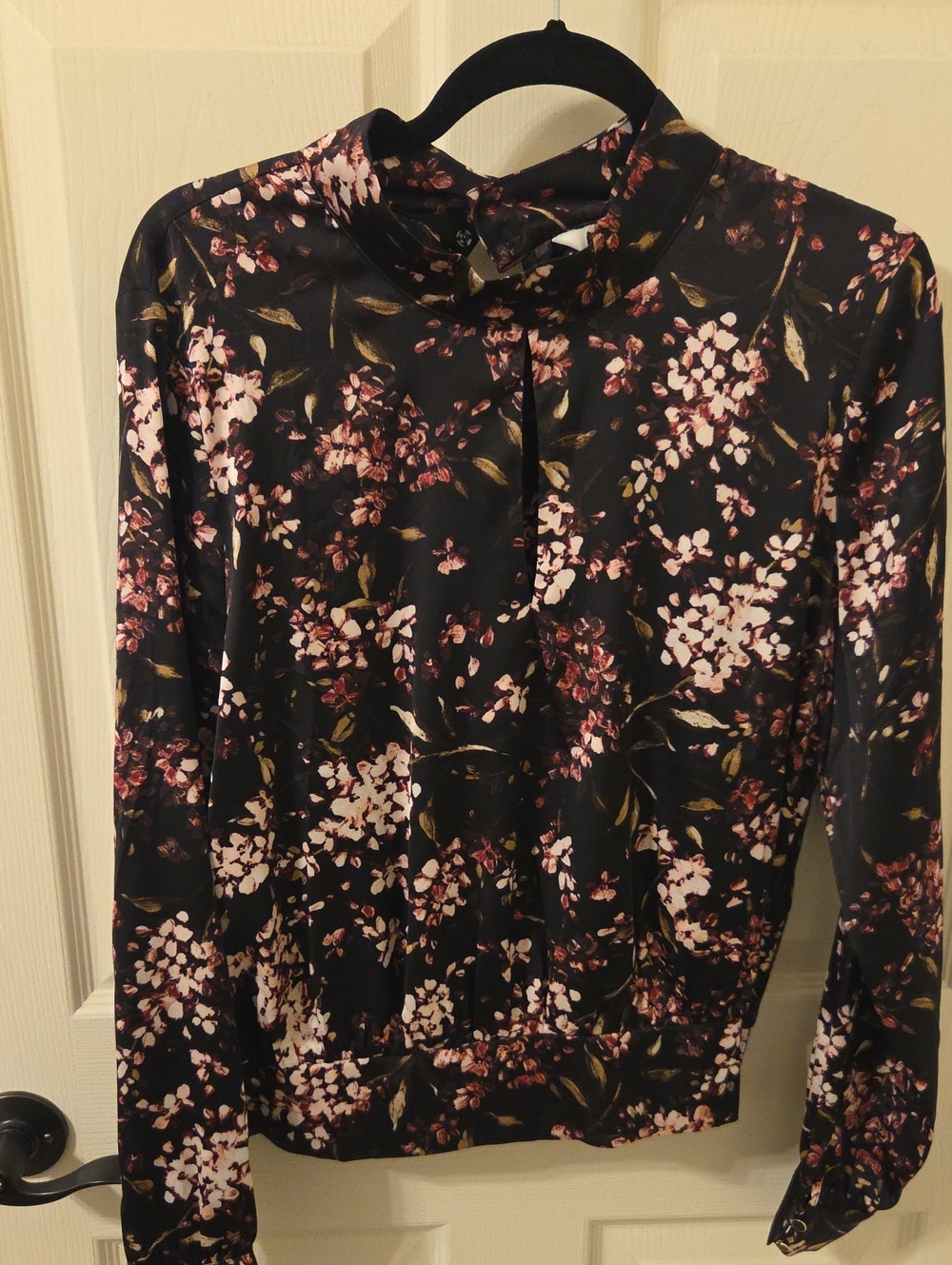 White House Black Market Black Long-Sleeve Mock Neck Floral Dress Top